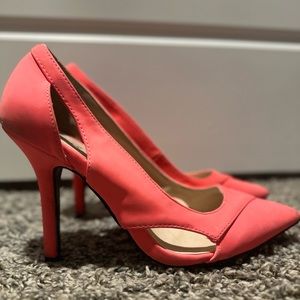 Charlotte Russe neon pink heels size 9
